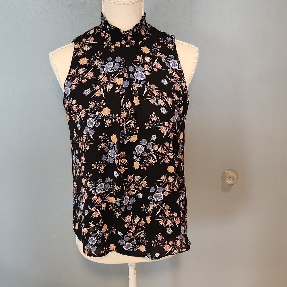 Pink Republic floral sheer empire neck line key hole back tank top blouse